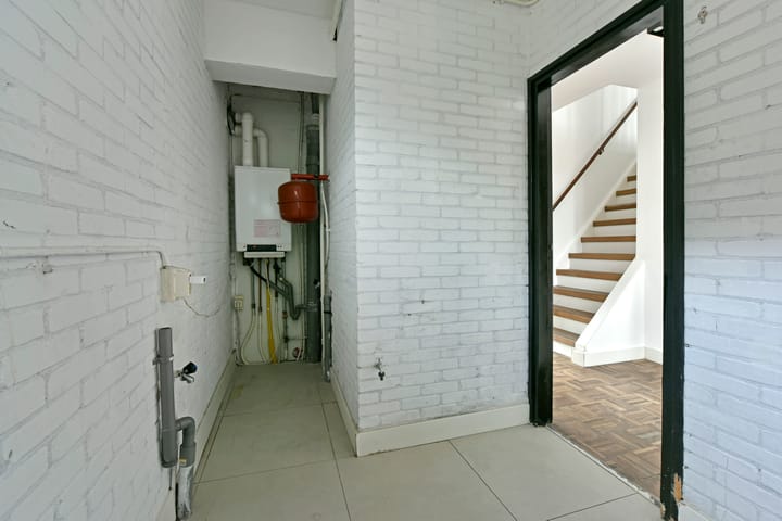 Foto 12 van Van der Welstraat 7