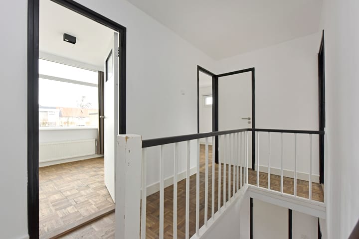 Foto 14 van Van der Welstraat 7