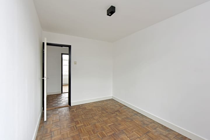 Foto 16 van Van der Welstraat 7