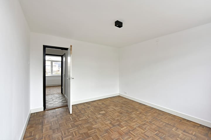 Foto 19 van Van der Welstraat 7