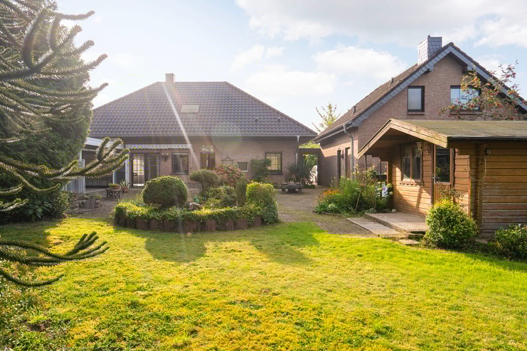 Foto 2 van Schulstraße 26