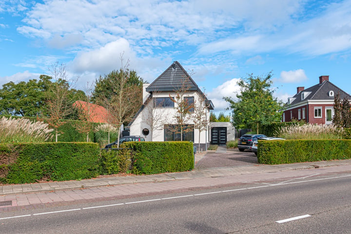 Bekijk foto 4 van Luikerweg 84