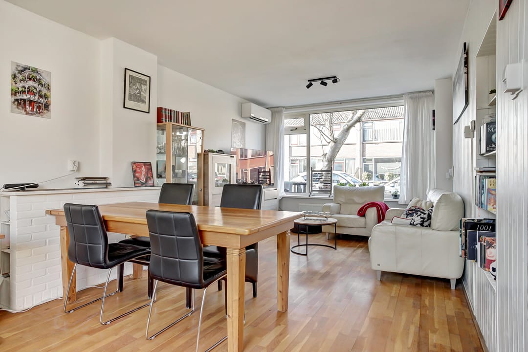 Photo 2 of Gladiolenstraat 4