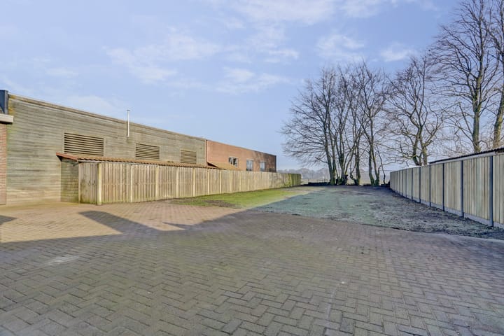 Foto 32 van Zandeind 6-D