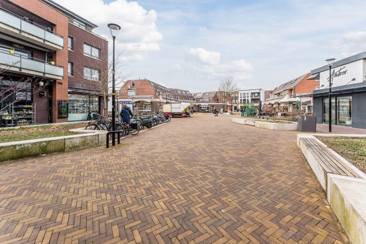 Photo 49 of Bachplaats 23