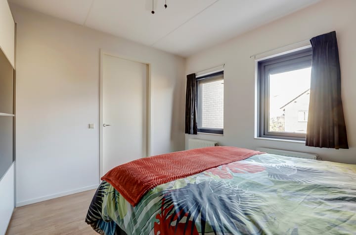 Foto 19 van Paul Schuitemastraat 3