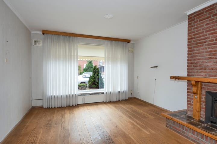 Photo 7 of Castorweg 147