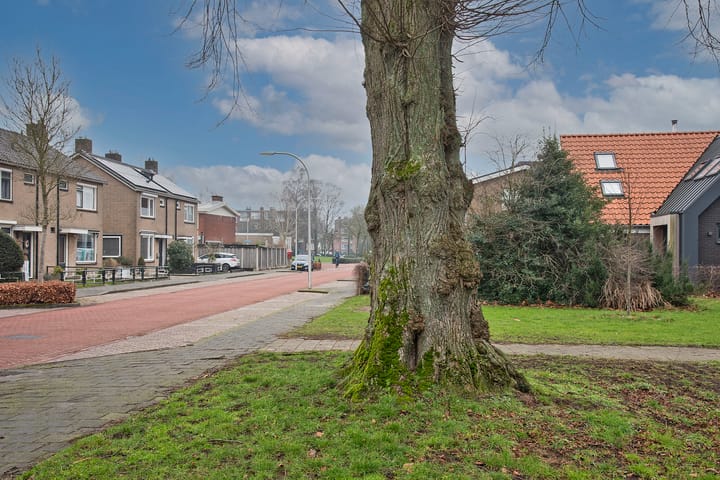 Photo 38 of Castorweg 147