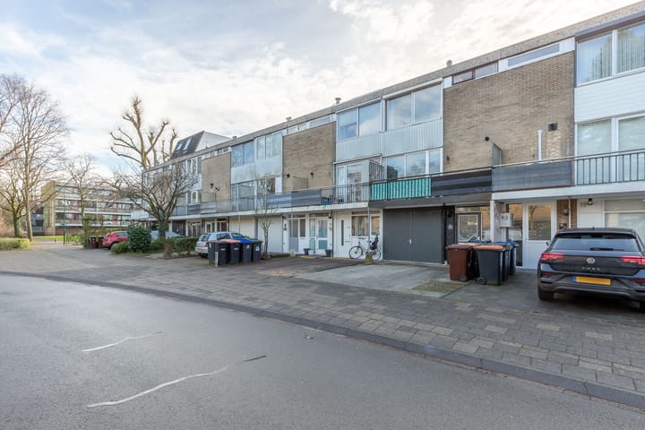 Photo 6 of Ereprijsstraat 13