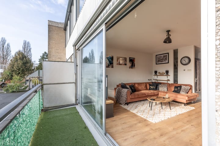 Photo 19 of Ereprijsstraat 13