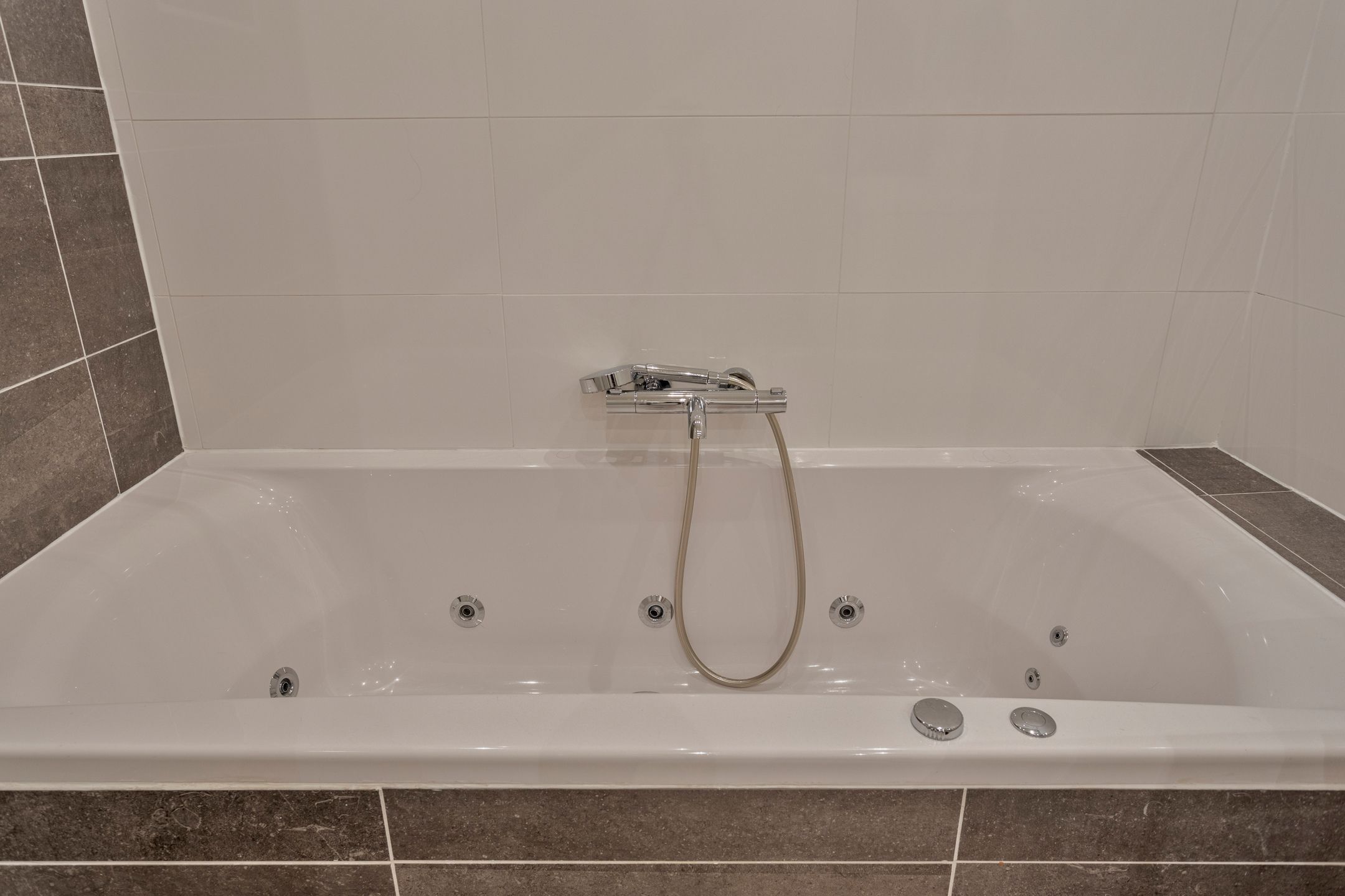 Foto 24 van Herentalsstraat 19