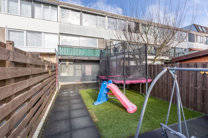 Photo 34 of Ereprijsstraat 13