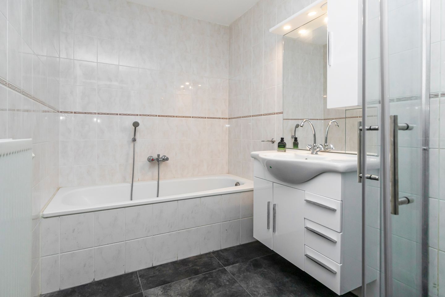 Foto 19 van Dedemsvaartweg 1063