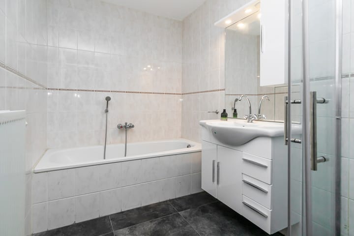 Foto 19 van Dedemsvaartweg 1063