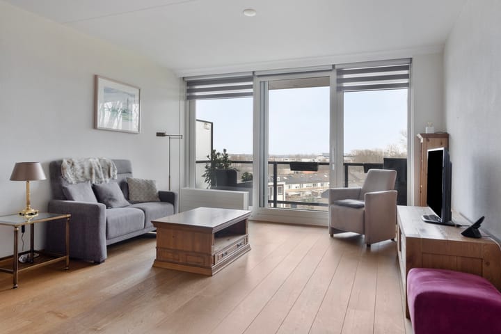 Foto 4 van Banier 69