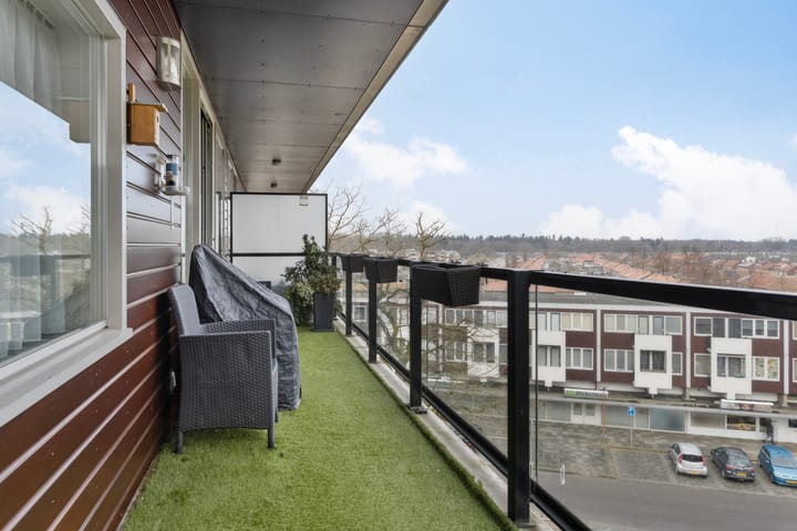 Foto 10 van Banier 69