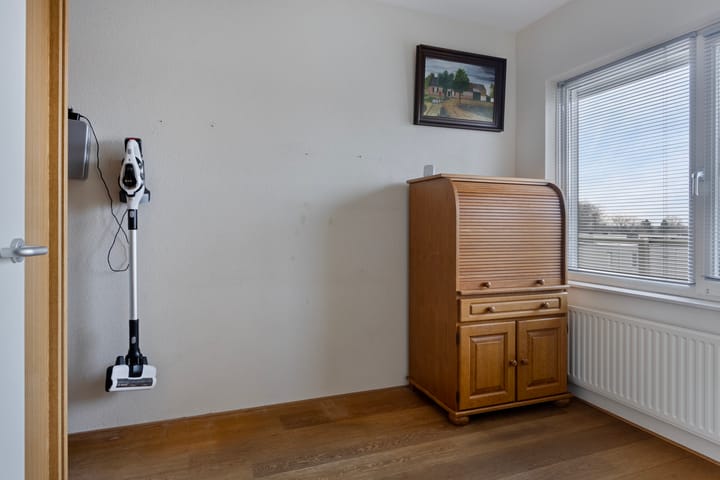 Foto 12 van Banier 69