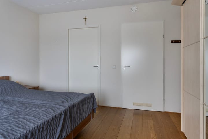 Foto 14 van Banier 69