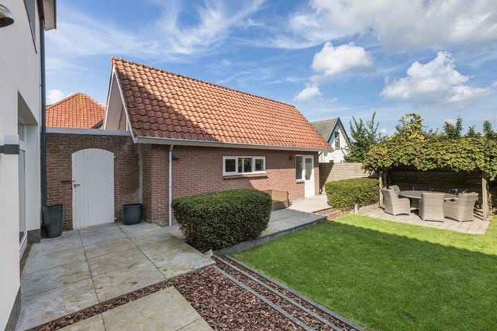 Foto 49 van Dorpsweg 8