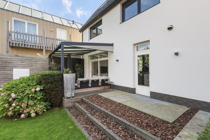 Foto 50 van Dorpsweg 8