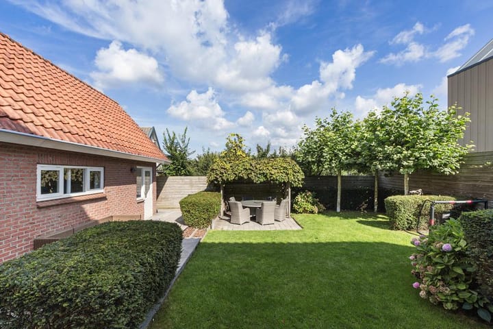 Foto 53 van Dorpsweg 8