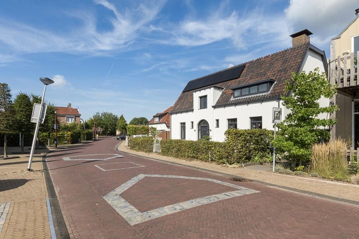 Foto 57 van Dorpsweg 8
