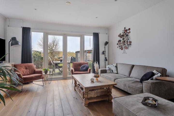 Foto 10 van Molenstraat 16