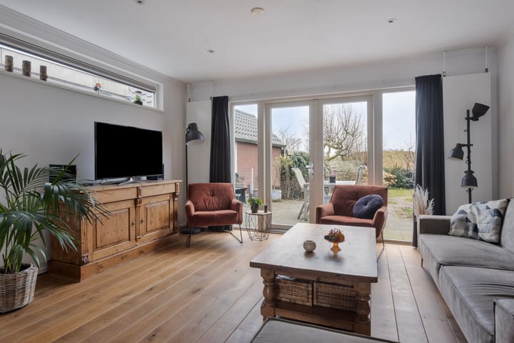 Foto 12 van Molenstraat 16