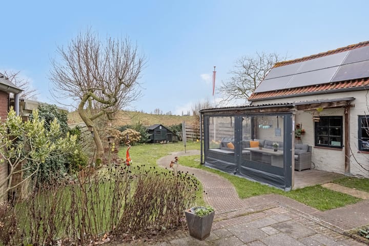 Foto 35 van Molenstraat 16