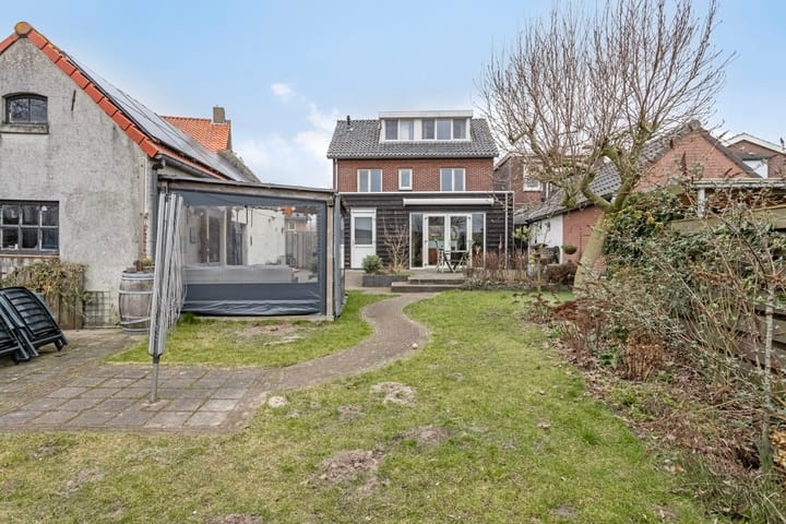 Foto 37 van Molenstraat 16