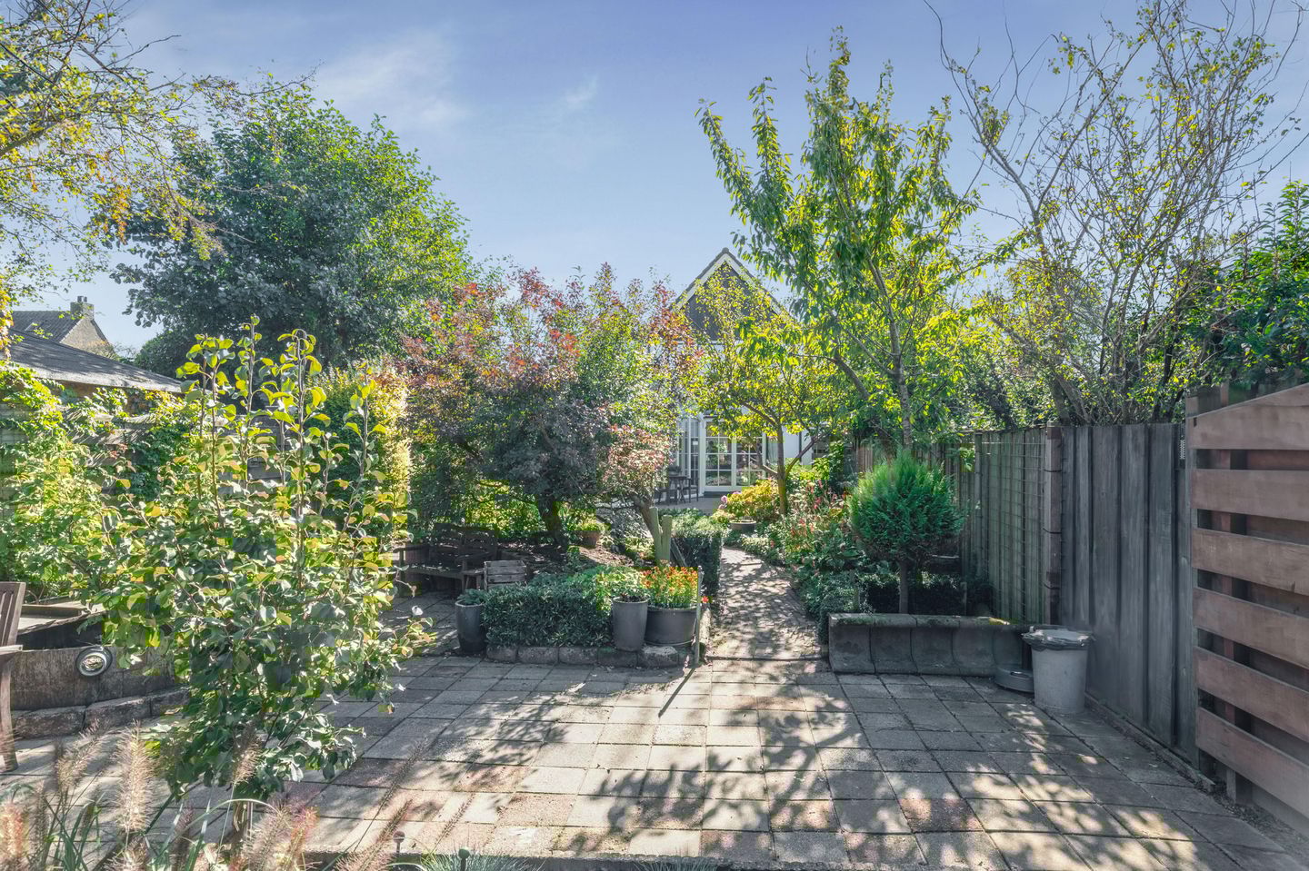 Foto 4 van Burgemeester Nieuwenhuijsenstraat 52