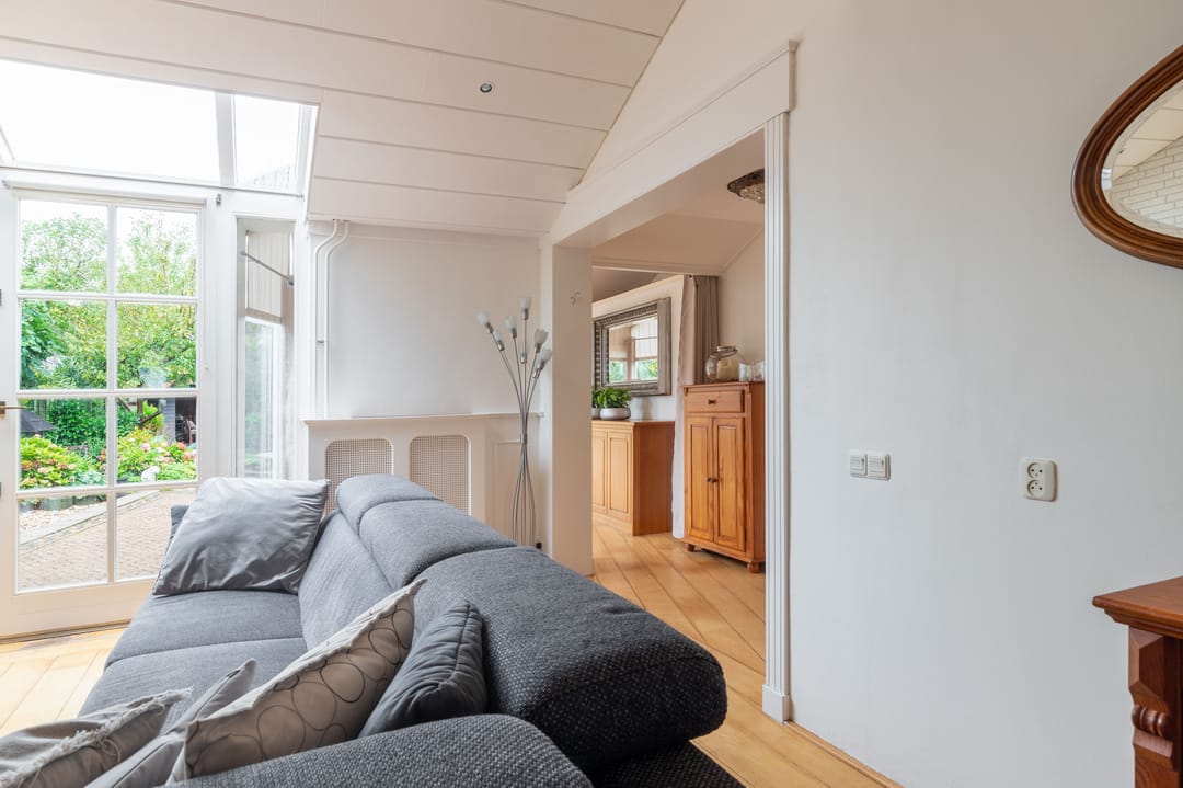 Foto 11 van Burgemeester Nieuwenhuijsenstraat 52