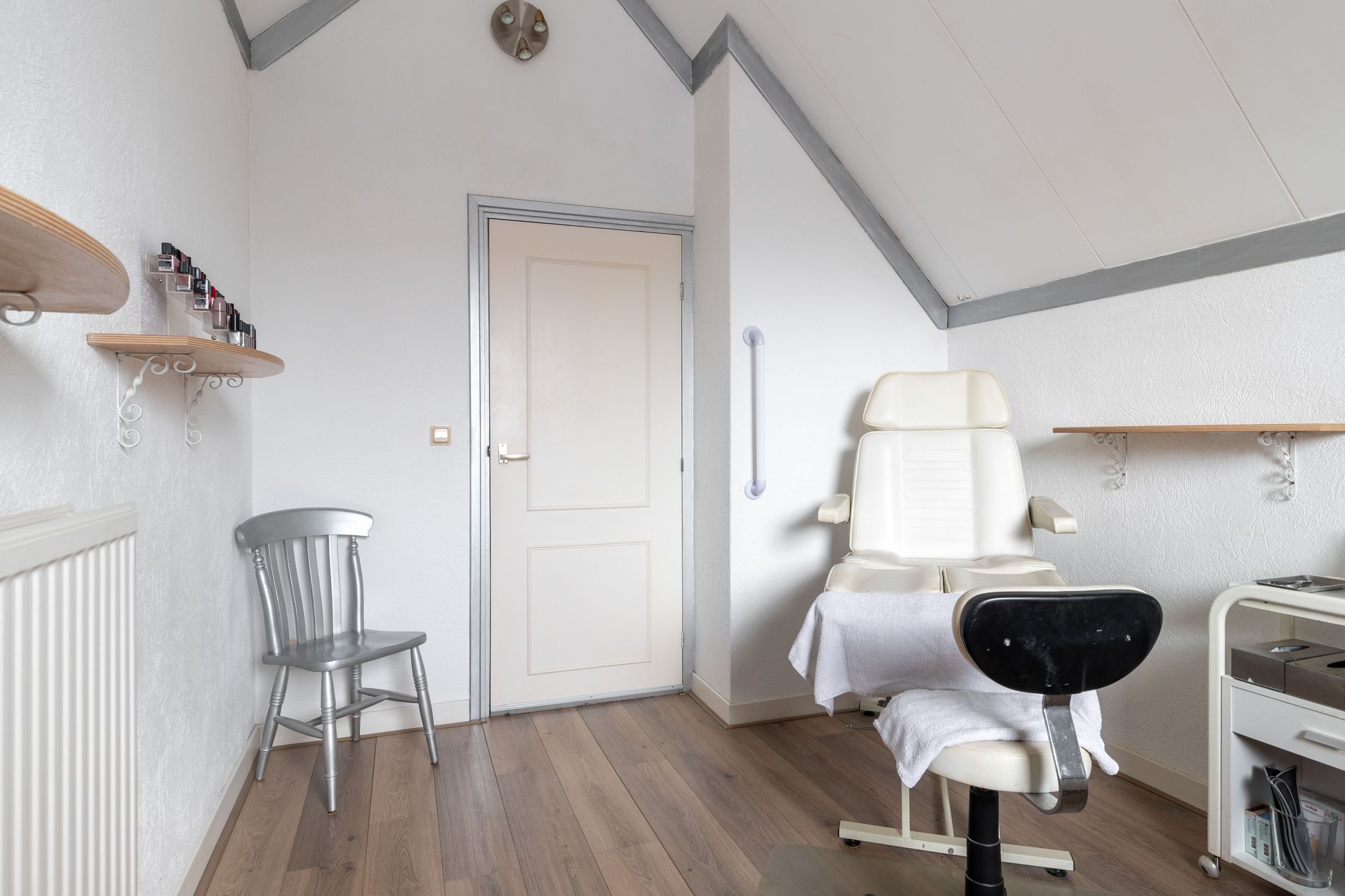 Foto 27 van Burgemeester Nieuwenhuijsenstraat 52