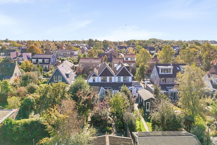 Foto 42 van Burgemeester Nieuwenhuijsenstraat 52