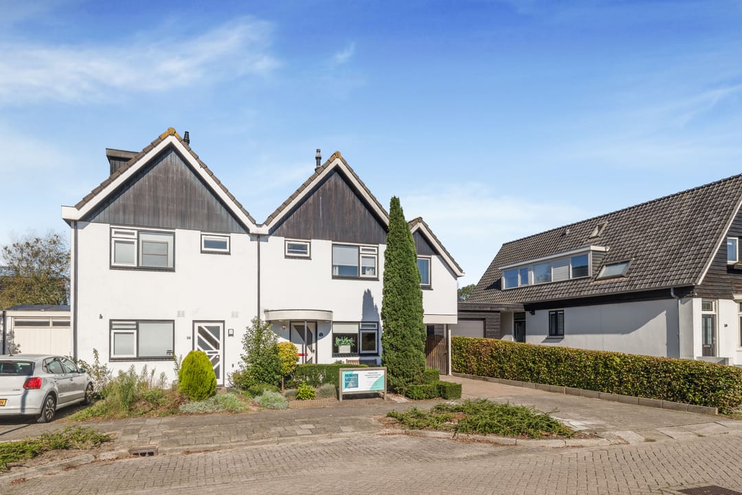 Foto 43 van Burgemeester Nieuwenhuijsenstraat 52