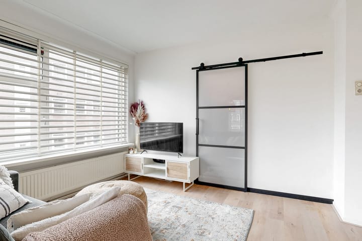 Foto 7 van Van Maanenstraat 14-C