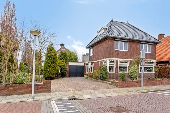 Photo 9 of Dr.Ariënsstraat 24