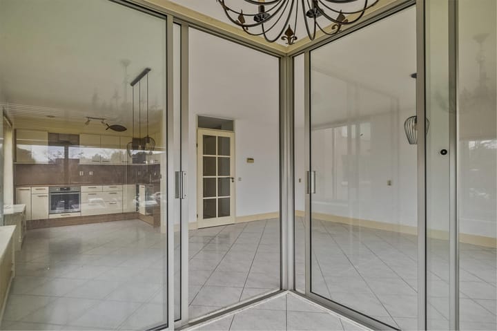 Foto 17 van Emmeline Pankhurststraat 29