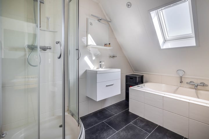 Foto 5 van Tjeukemeerstraat 9