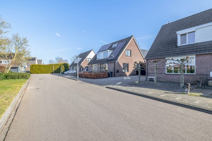 Foto 8 van Tjeukemeerstraat 9