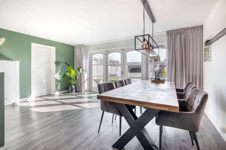 Foto 18 van Tjeukemeerstraat 9