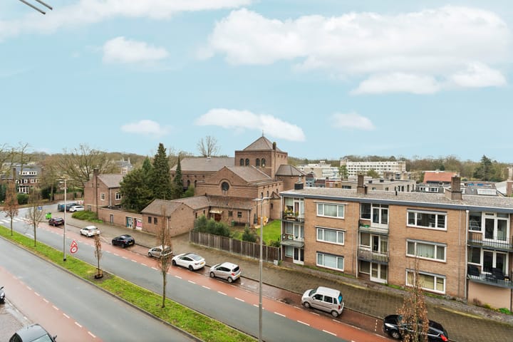 Foto 30 van Wichard van Pontlaan 271