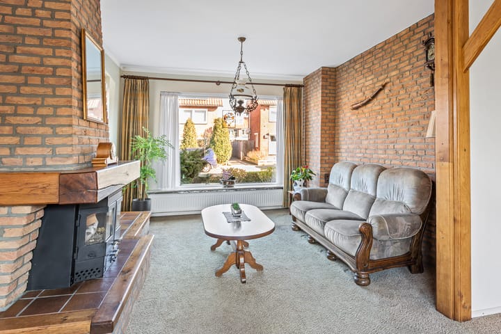 Foto 6 van Meeuwenstraat 10