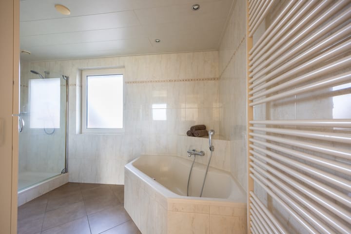 Foto 33 van Brouwersstraat 26