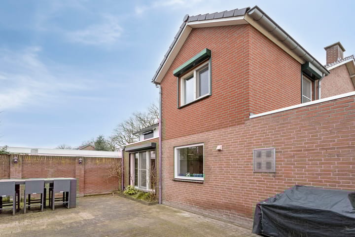 Foto 34 van Helmondsestraat 25