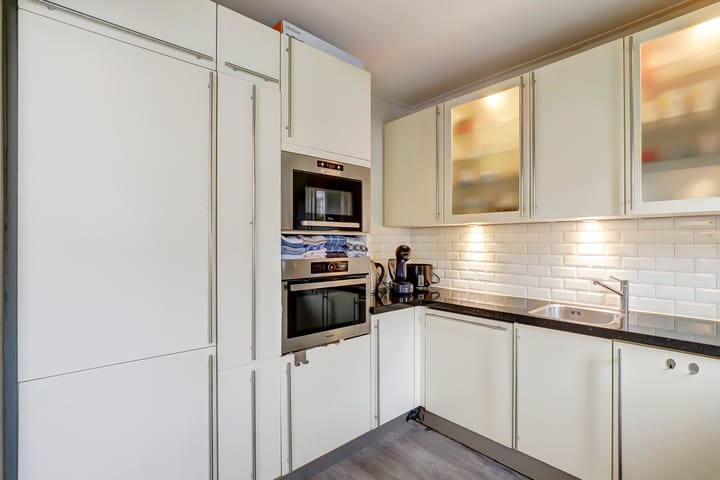 Foto 8 van Van den Broekstraat 11