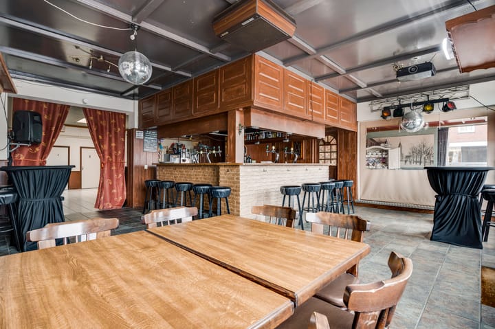 Foto 11 van Hoofdstraat 1