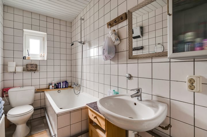 Foto 30 van Hoofdstraat 1