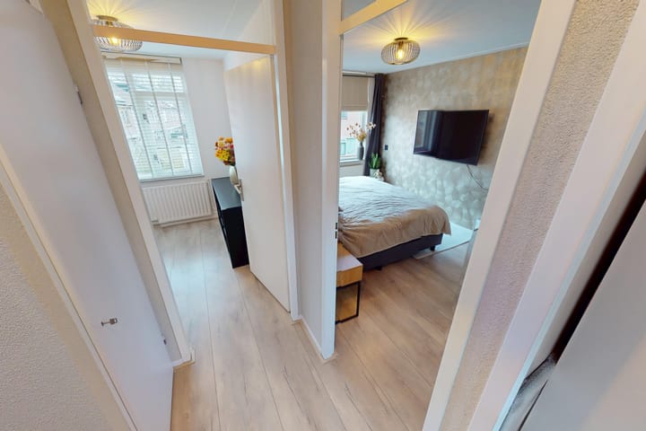 Foto 32 van Monnik 7