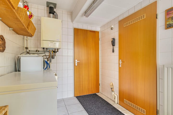 Photo 17 of Van Bourgondiëlaan 23